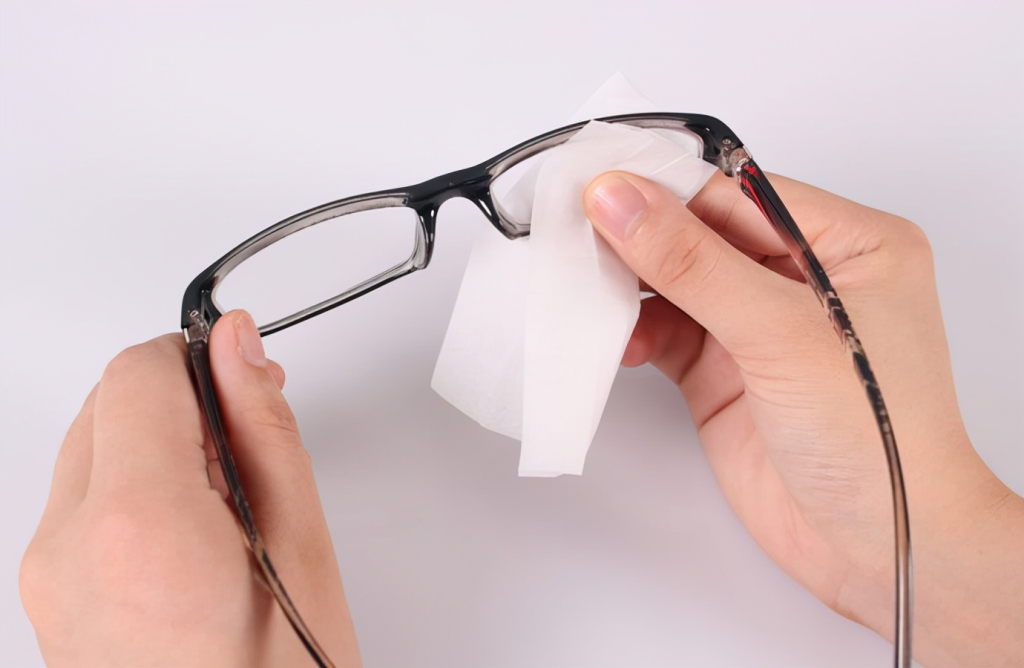 Plastic Frames
